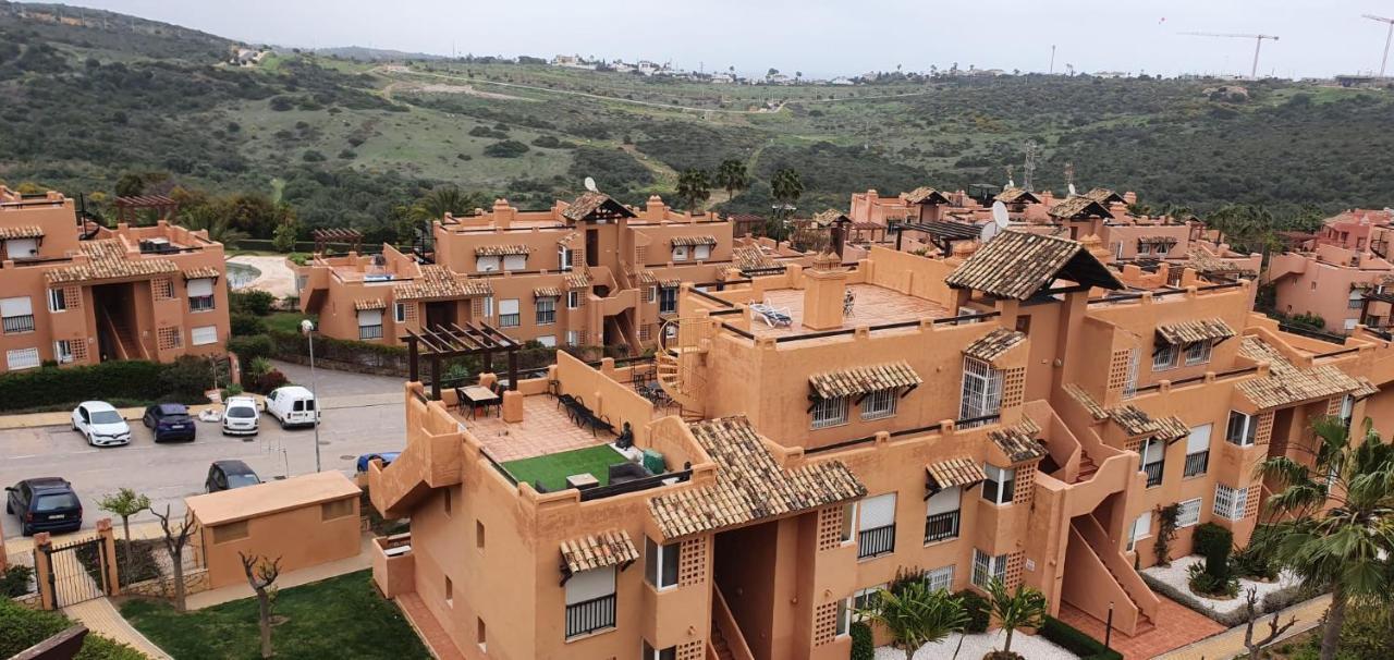 2 Bedroom Penthouse With A Private 360 Rooftop Terrace With Sea And Mountain Views Bahia de Casares Eksteriør billede